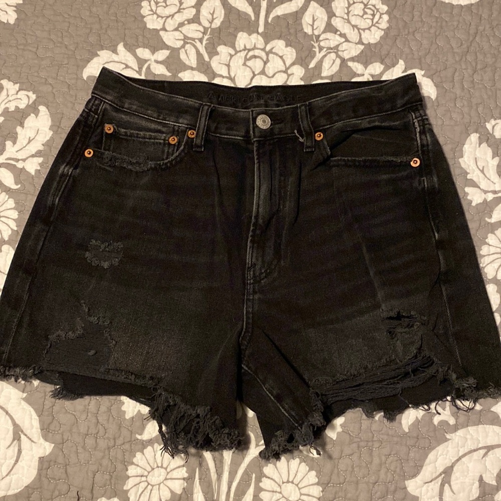 American Eagle distressed jean shorts
